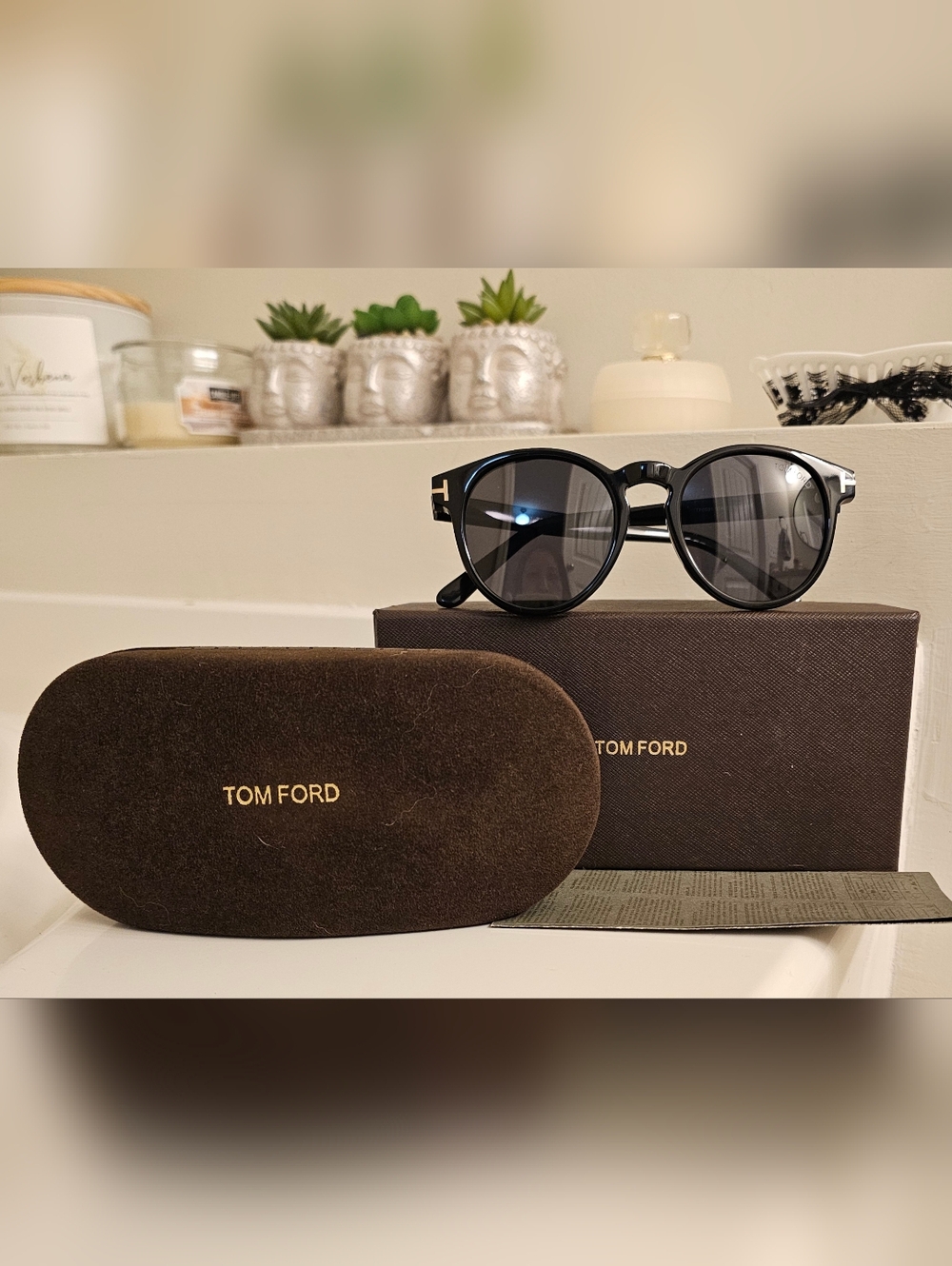TOM FORD Black Round Sunglasses